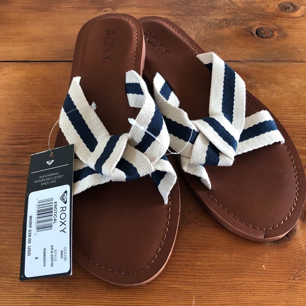 Roxy Sandals